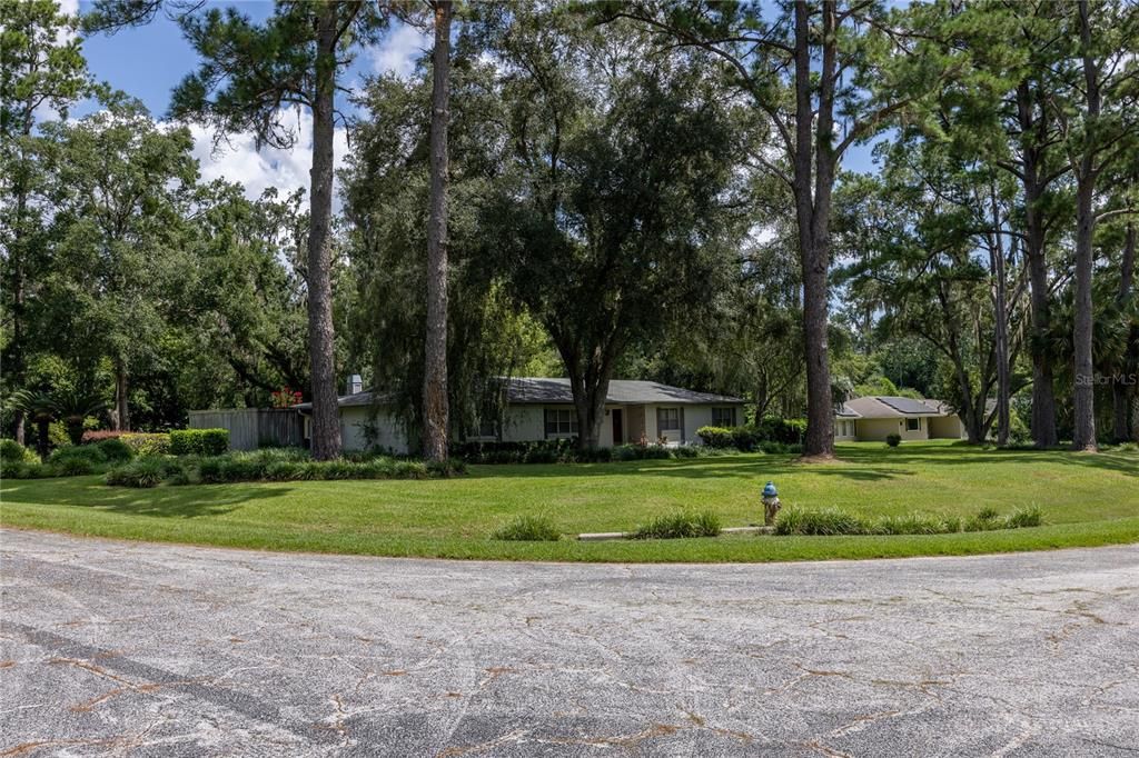 Active With Contract: $399,000 (3 beds, 2 baths, 2718 Square Feet)