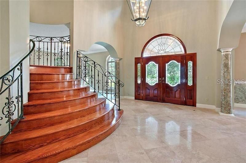 En Venta: $1,499,900 (5 camas, 4 baños, 6111 Pies cuadrados)