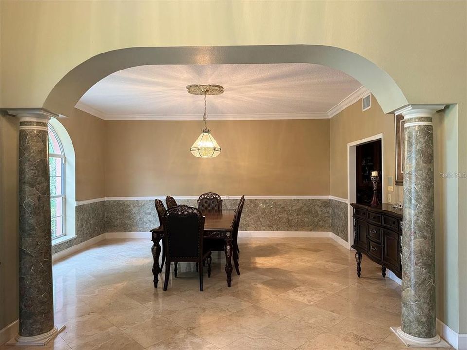 En Venta: $1,499,900 (5 camas, 4 baños, 6111 Pies cuadrados)