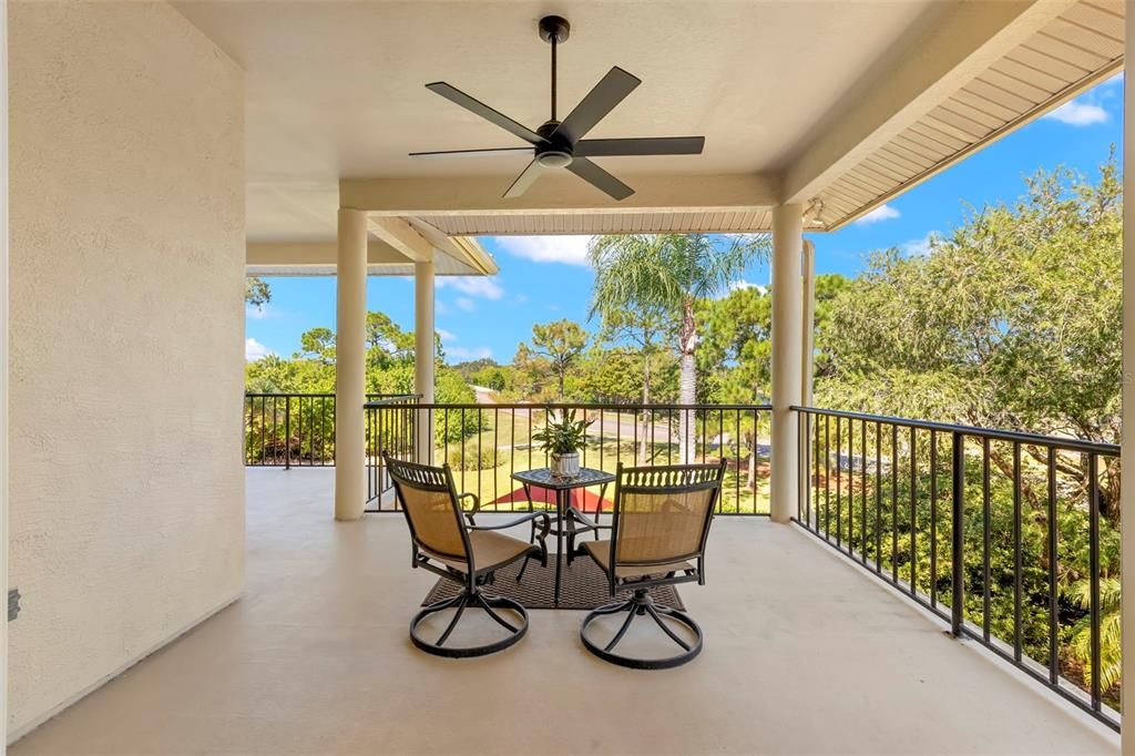 合同活跃: $2,350,000 (5 贝兹, 3 浴室, 5900 平方英尺)