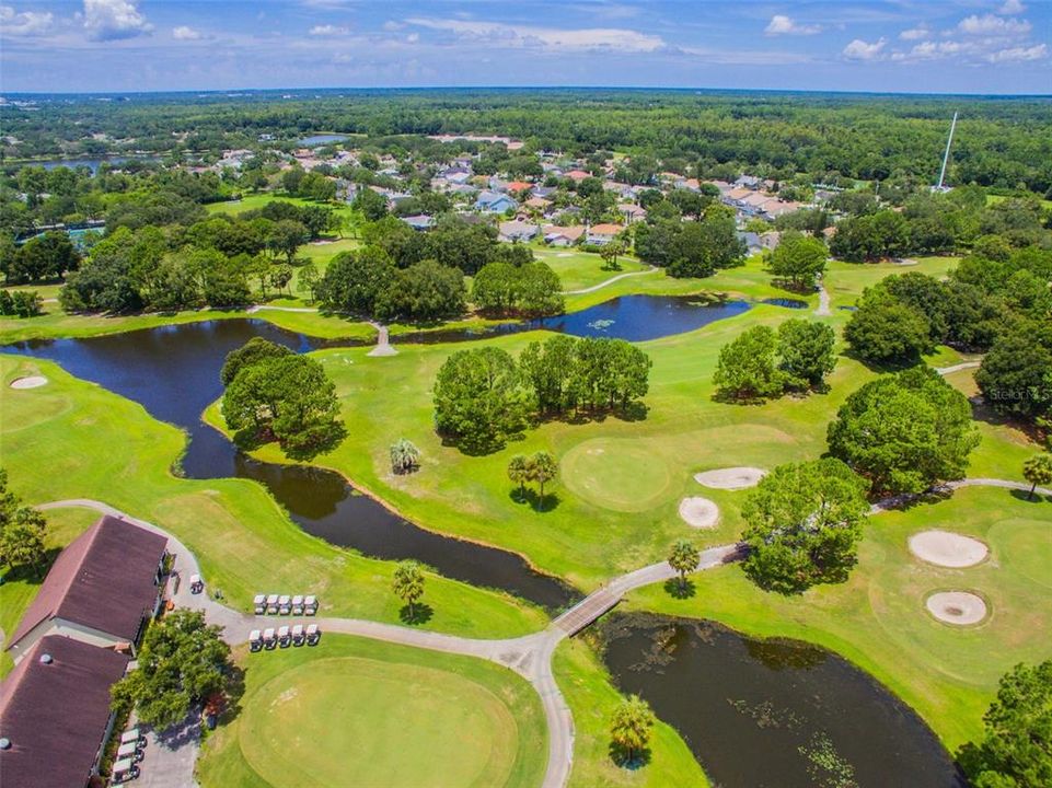 Под контрактом: $597,000 (4 спален, 3 ванн, 2490 Квадратных фут)