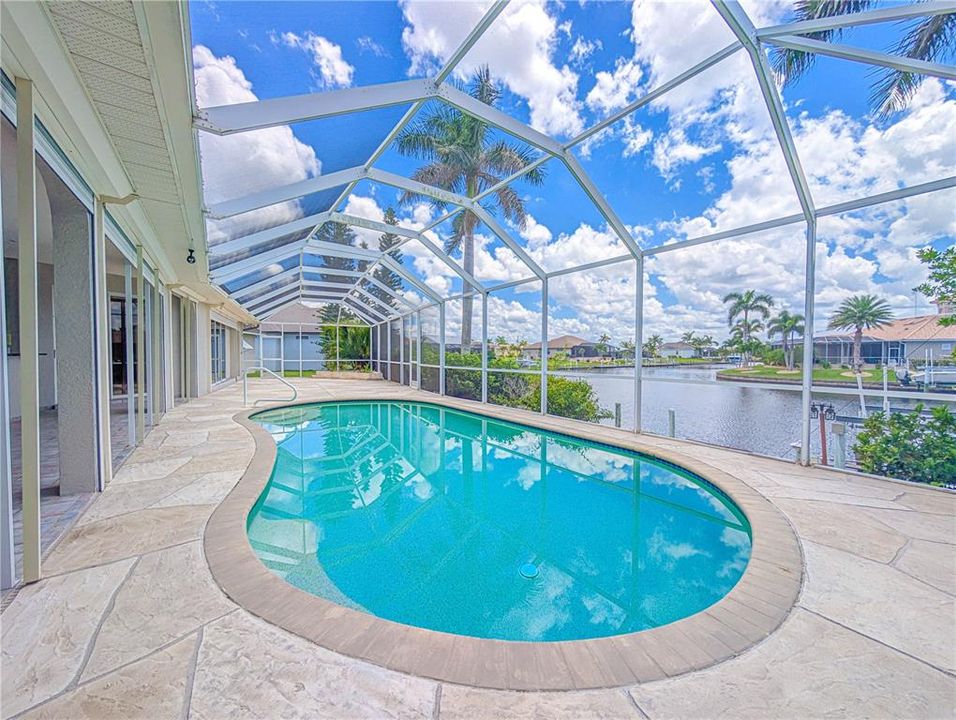 For Sale: $1,650,000 (4 beds, 4 baths, 4394 Square Feet)