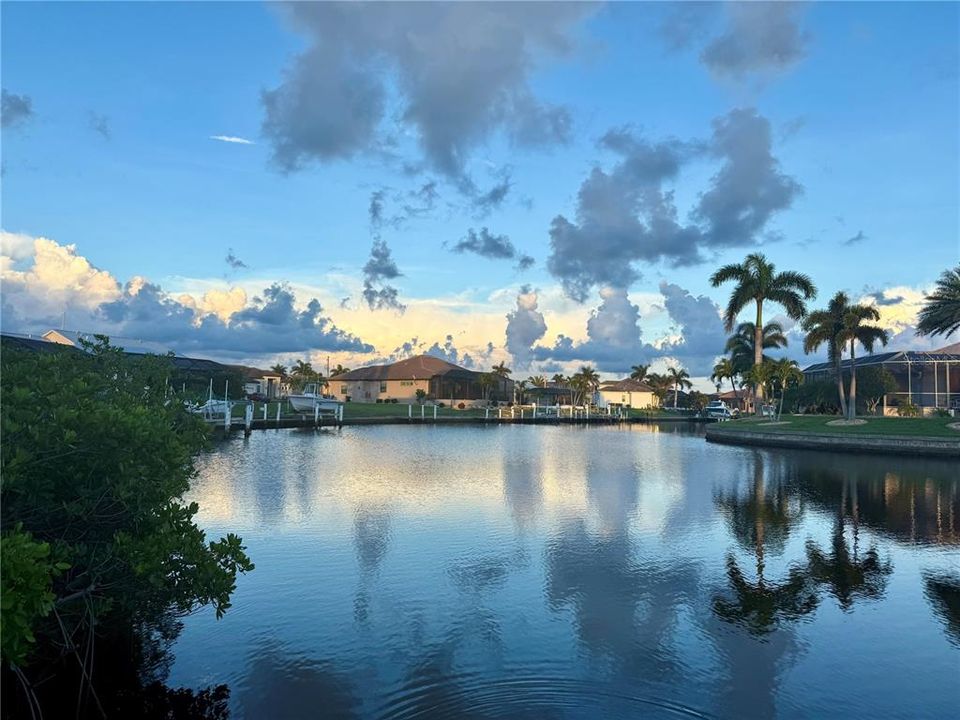 For Sale: $1,650,000 (4 beds, 4 baths, 4394 Square Feet)