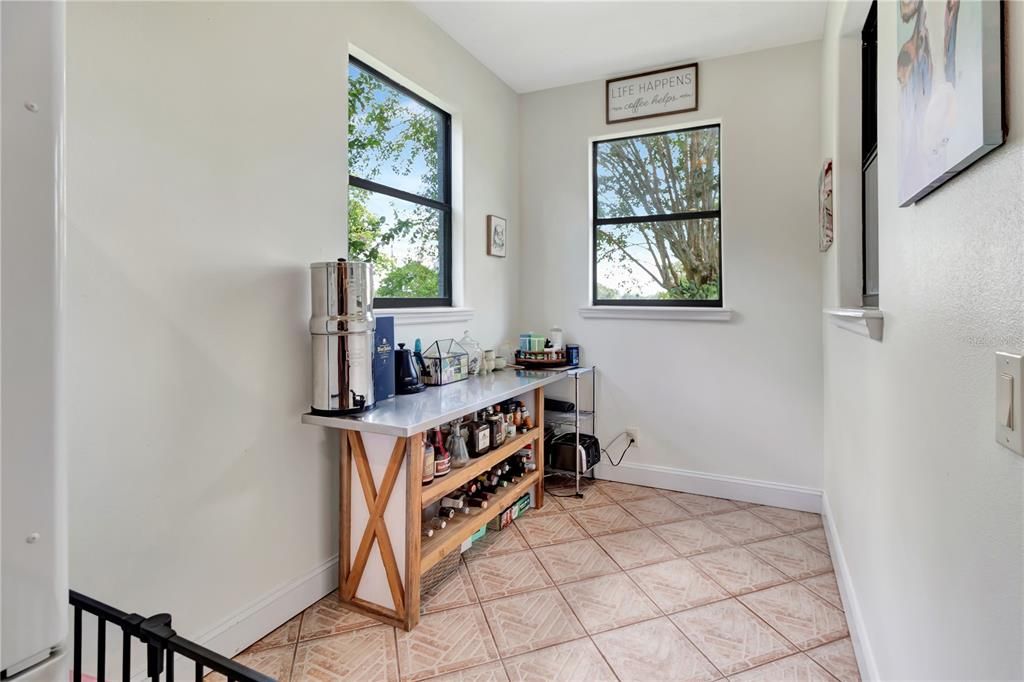 For Sale: $765,000 (5 beds, 4 baths, 4431 Square Feet)