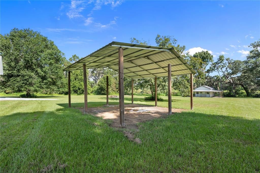 Active With Contract: $968,000 (3 beds, 3 baths, 2918 Square Feet)