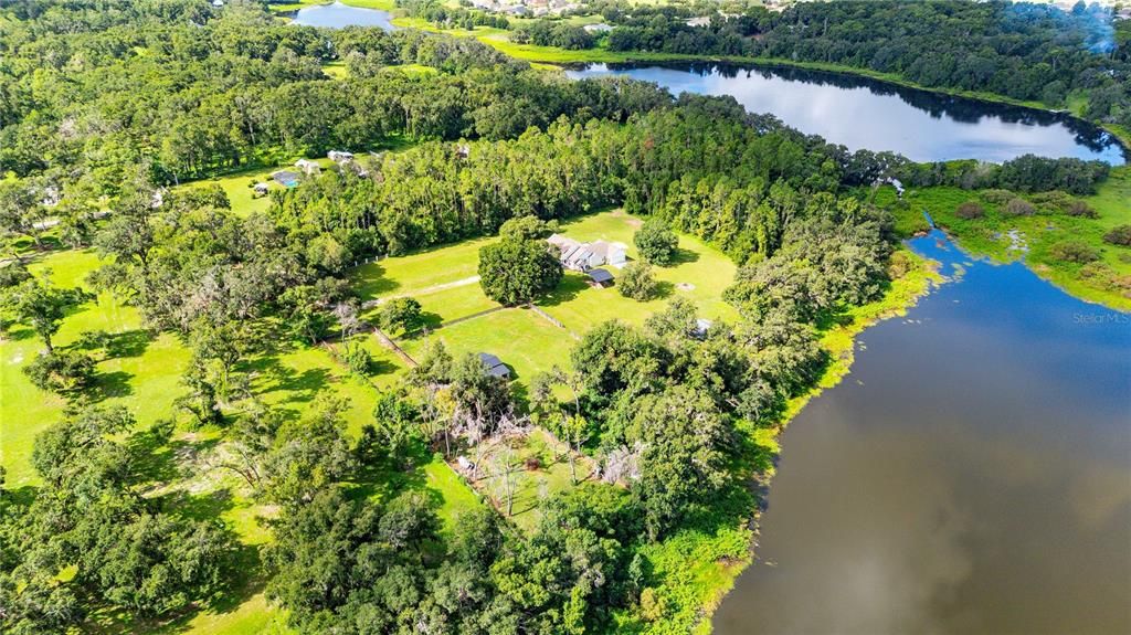 Active With Contract: $968,000 (3 beds, 3 baths, 2918 Square Feet)