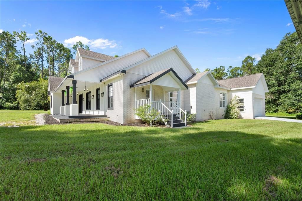 Active With Contract: $968,000 (3 beds, 3 baths, 2918 Square Feet)