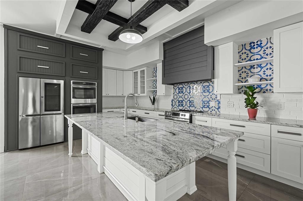 Active With Contract: $968,000 (3 beds, 3 baths, 2918 Square Feet)