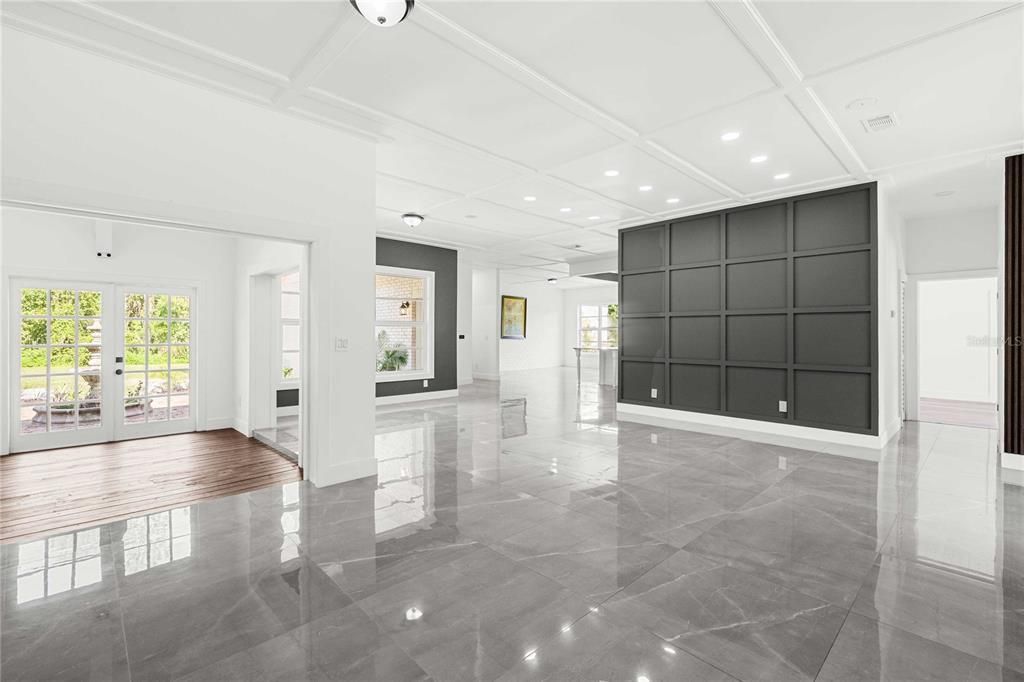 Active With Contract: $968,000 (3 beds, 3 baths, 2918 Square Feet)