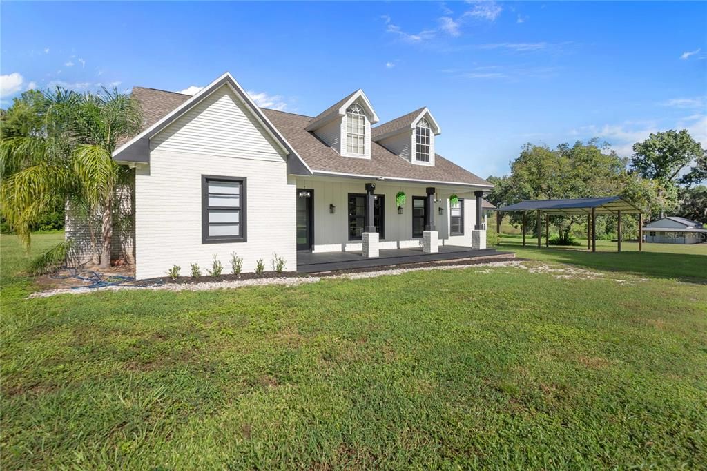 Active With Contract: $968,000 (3 beds, 3 baths, 2918 Square Feet)