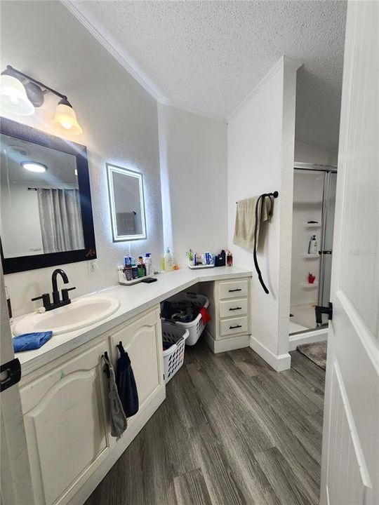 For Sale: $925,000 (4 beds, 3 baths, 1704 Square Feet)