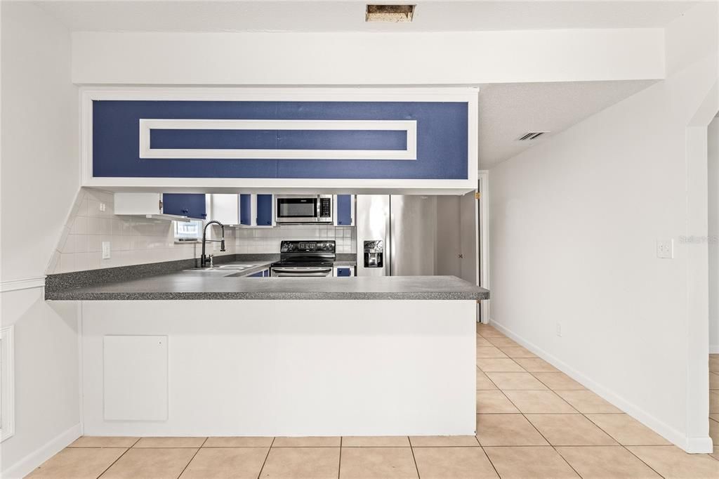 出租: $1,650 (2 贝兹, 1 浴室, 1184 平方英尺)