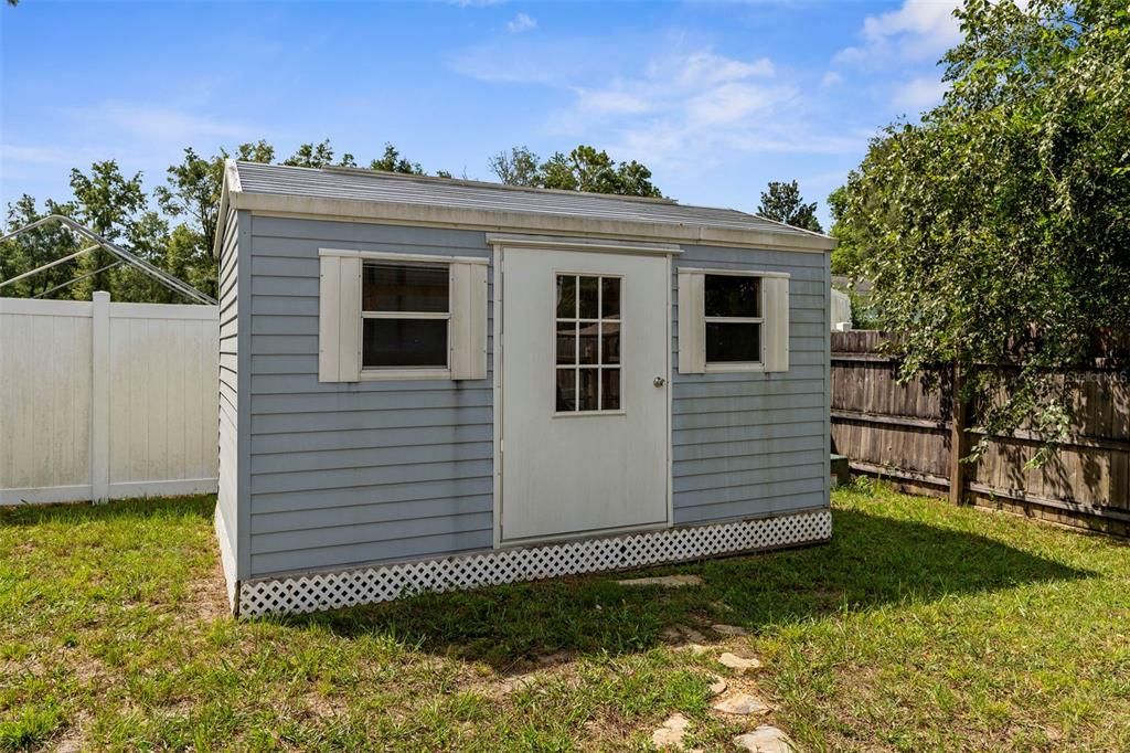 Active With Contract: $225,000 (2 beds, 2 baths, 1255 Square Feet)