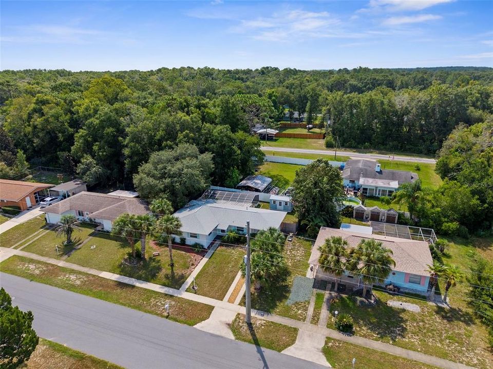 Active With Contract: $225,000 (2 beds, 2 baths, 1255 Square Feet)