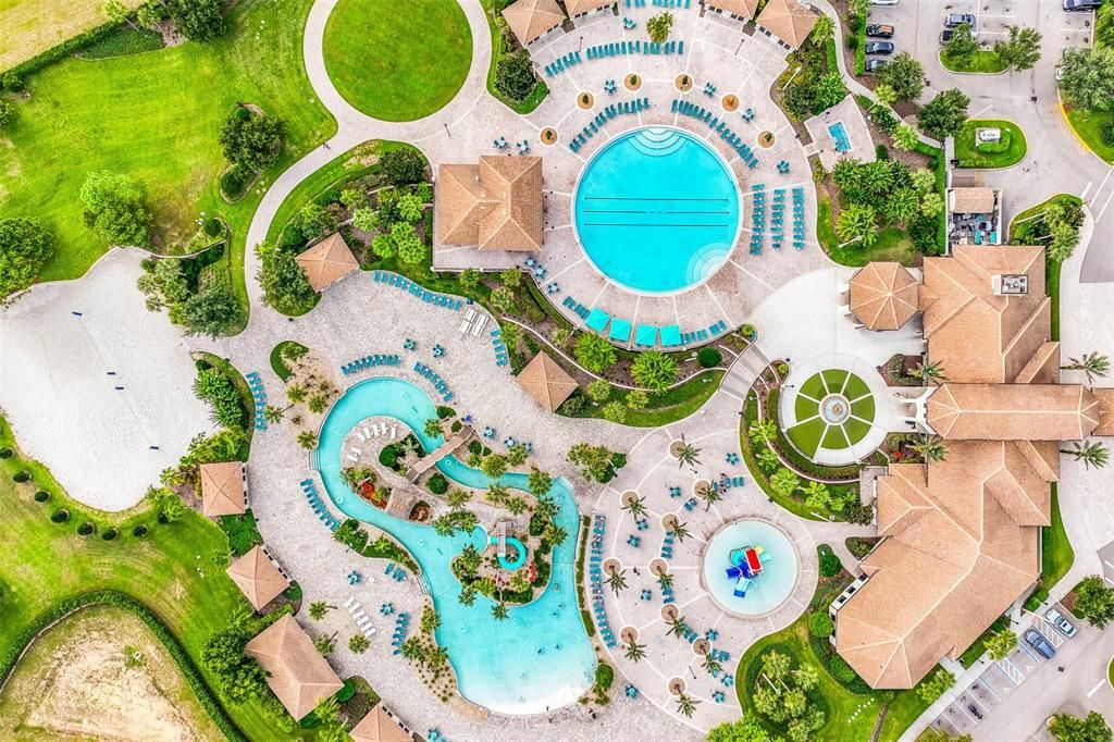 На продажу: $925,000 (8 спален, 5 ванн, 4350 Квадратных фут)