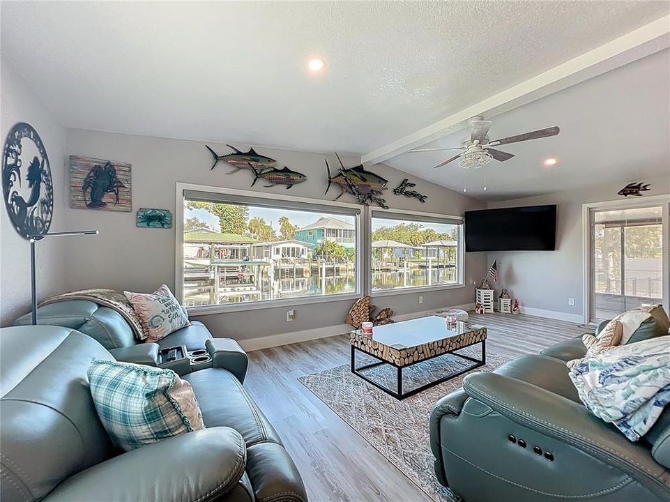 En Venta: $479,000 (3 camas, 2 baños, 1440 Pies cuadrados)