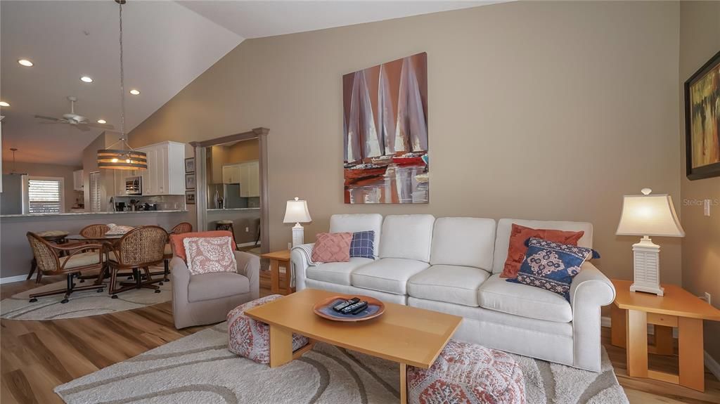 For Rent: $5,200 (2 beds, 2 baths, 1433 Square Feet)