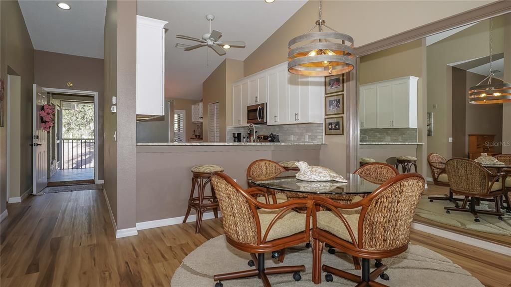 For Rent: $5,200 (2 beds, 2 baths, 1433 Square Feet)