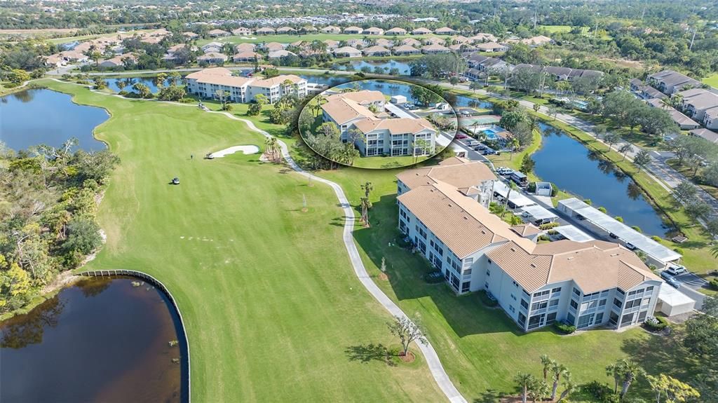 Active With Contract: $299,900 (2 beds, 2 baths, 1106 Square Feet)