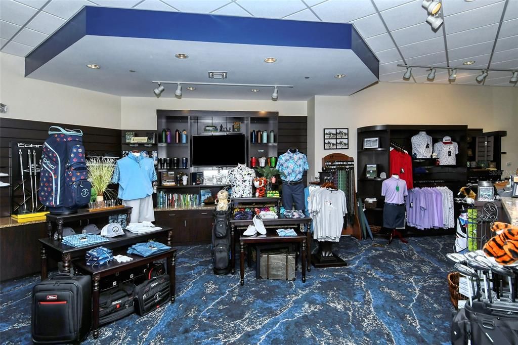 Active With Contract: $299,900 (2 beds, 2 baths, 1106 Square Feet)