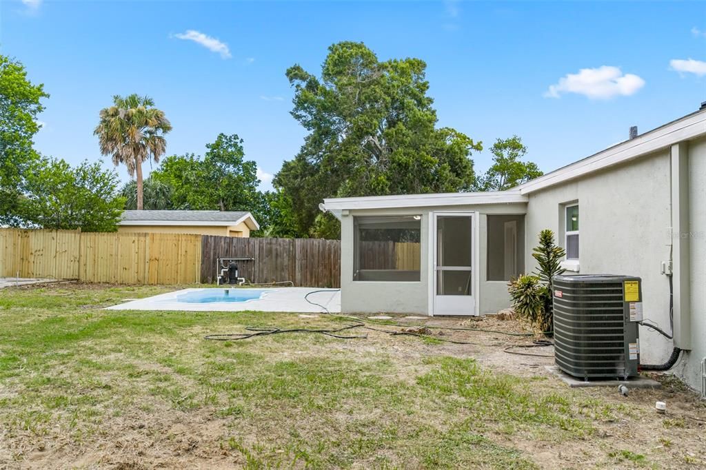 待售: $264,900 (2 贝兹, 2 浴室, 1128 平方英尺)