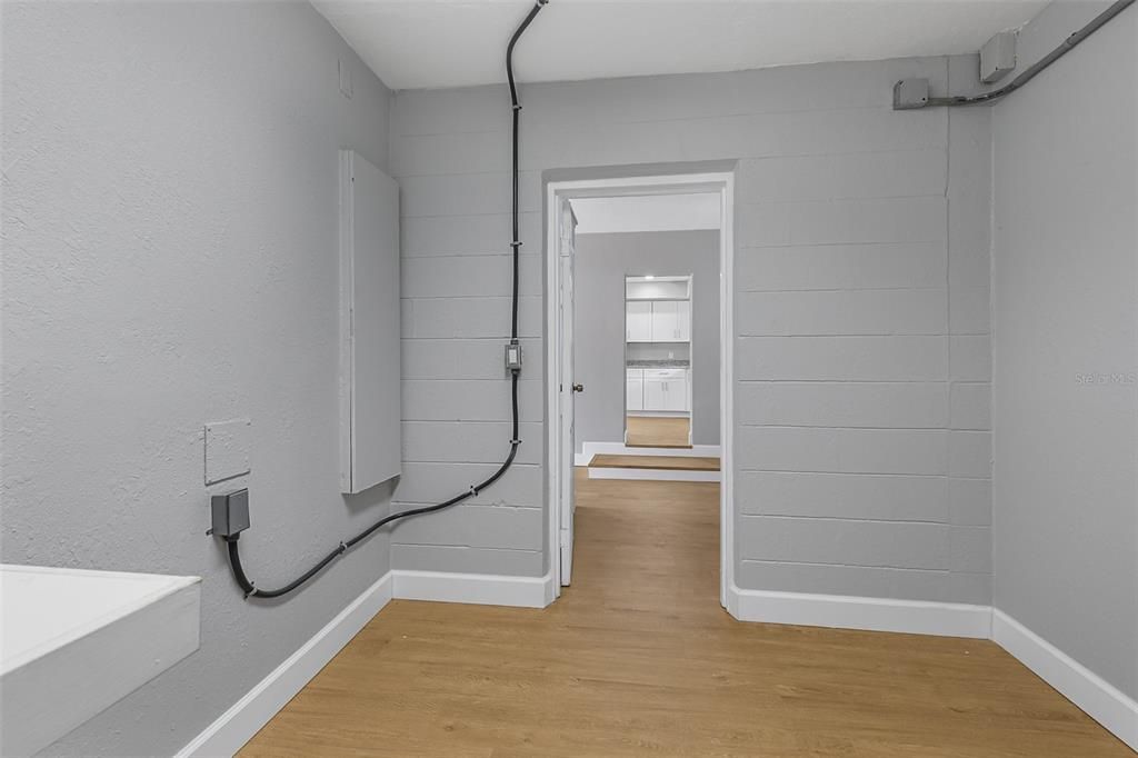 待售: $264,900 (2 贝兹, 2 浴室, 1128 平方英尺)