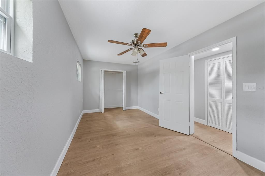 待售: $264,900 (2 贝兹, 2 浴室, 1128 平方英尺)