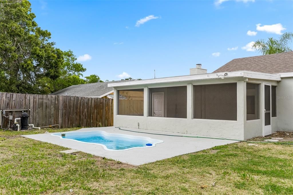 待售: $264,900 (2 贝兹, 2 浴室, 1128 平方英尺)