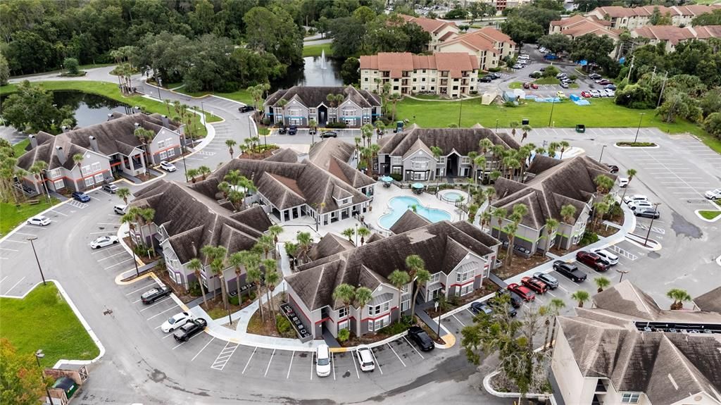 待售: $169,000 (1 贝兹, 1 浴室, 648 平方英尺)