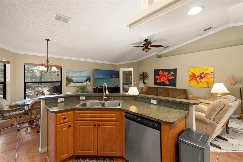 Active With Contract: $360,000 (4 beds, 2 baths, 2148 Square Feet)