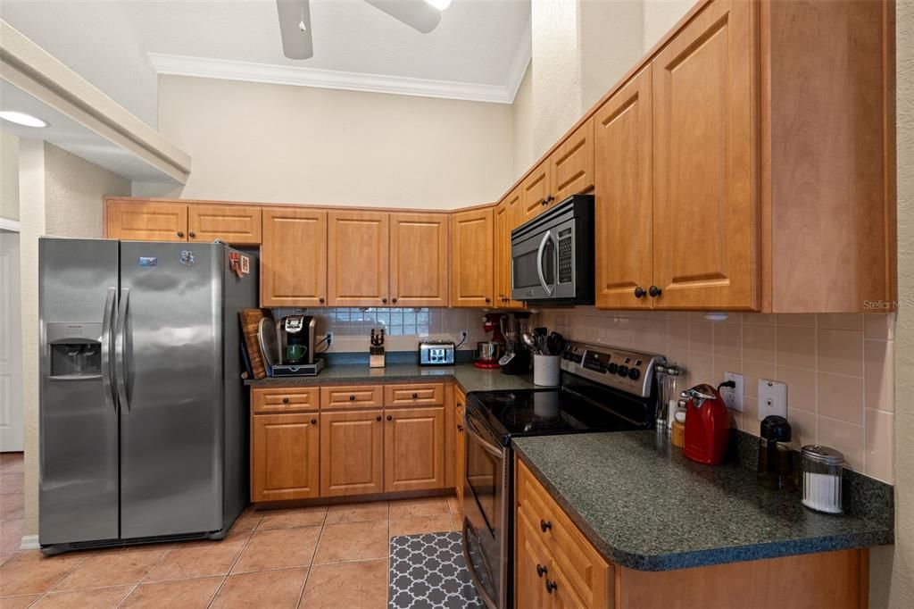 Active With Contract: $360,000 (4 beds, 2 baths, 2148 Square Feet)