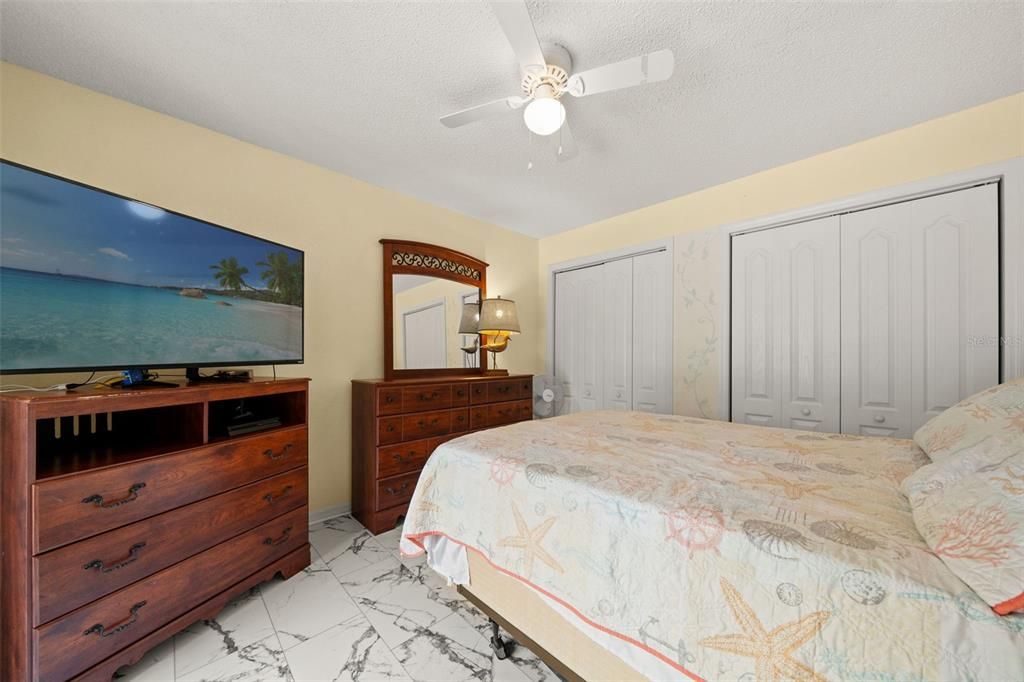 Active With Contract: $360,000 (4 beds, 2 baths, 2148 Square Feet)