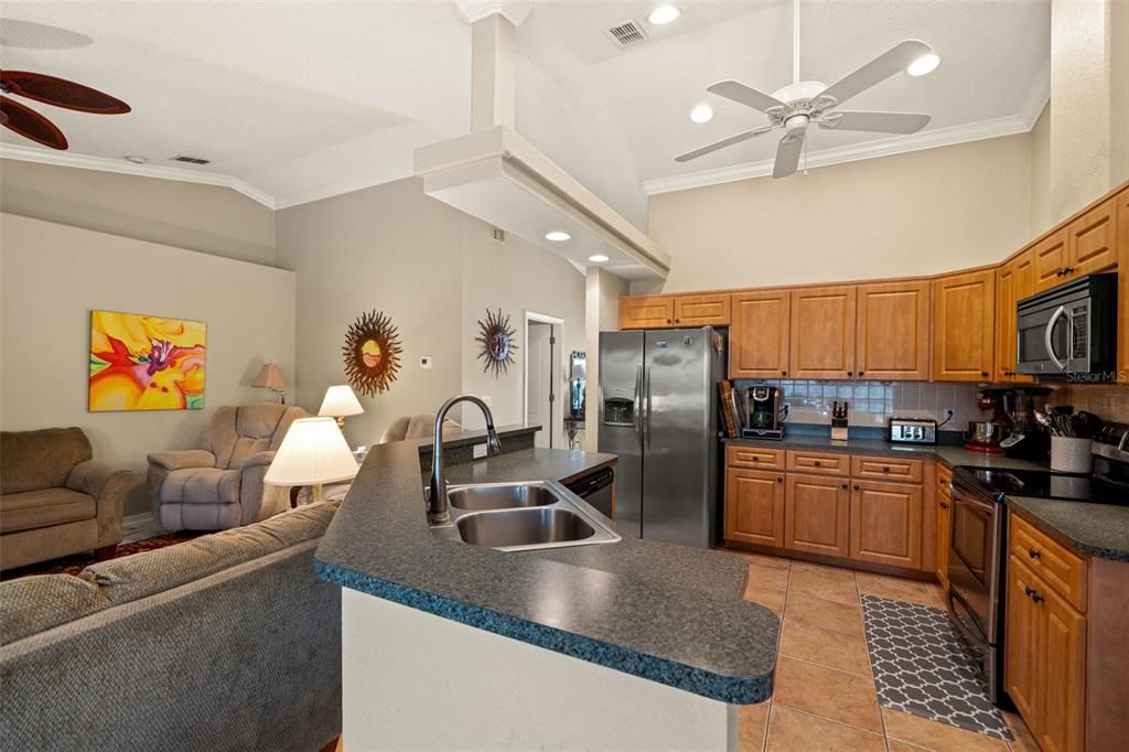 Active With Contract: $360,000 (4 beds, 2 baths, 2148 Square Feet)