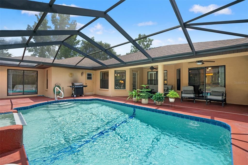 Active With Contract: $360,000 (4 beds, 2 baths, 2148 Square Feet)