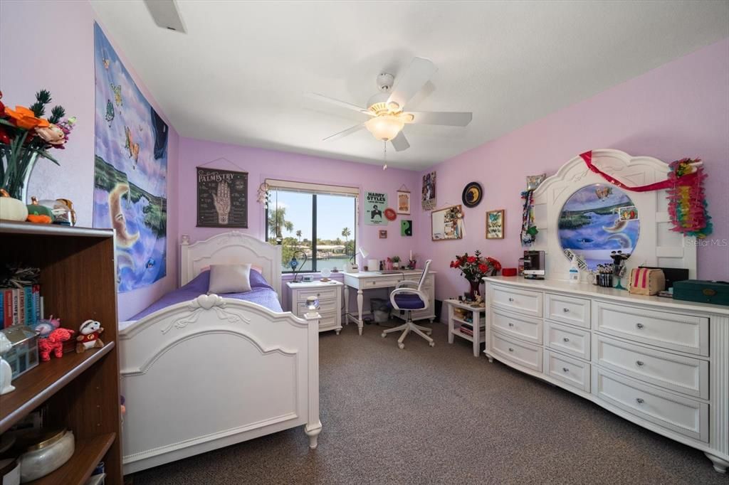 На продажу: $1,638,800 (4 спален, 3 ванн, 3164 Квадратных фут)