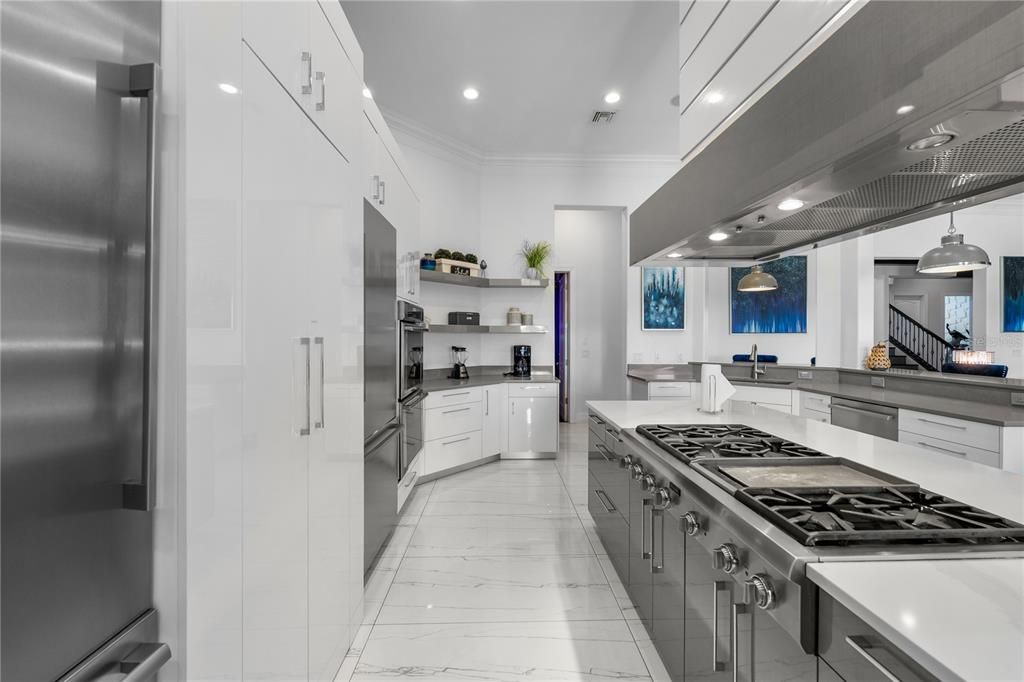 En Venta: $4,999,995 (11 camas, 12 baños, 11027 Pies cuadrados)