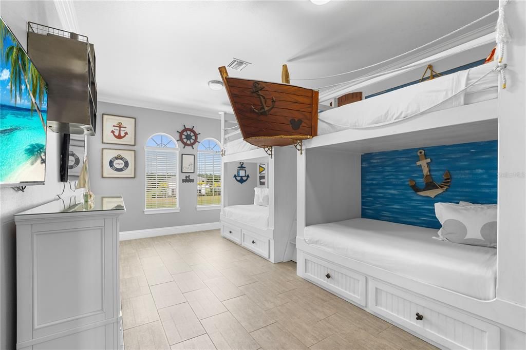 En Venta: $4,999,995 (11 camas, 12 baños, 11027 Pies cuadrados)