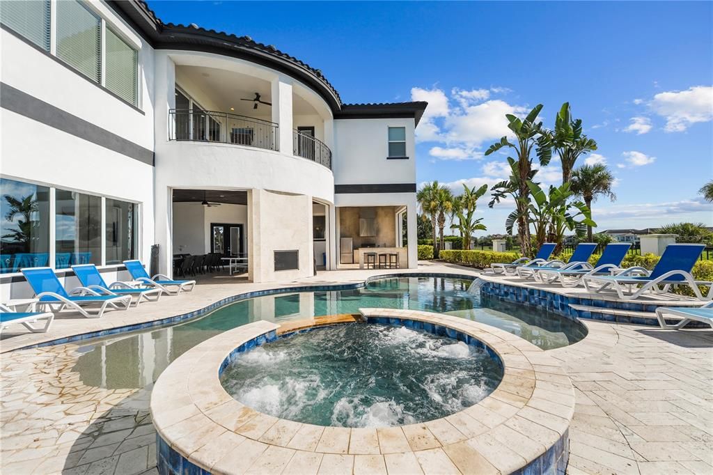 En Venta: $4,999,995 (11 camas, 12 baños, 11027 Pies cuadrados)