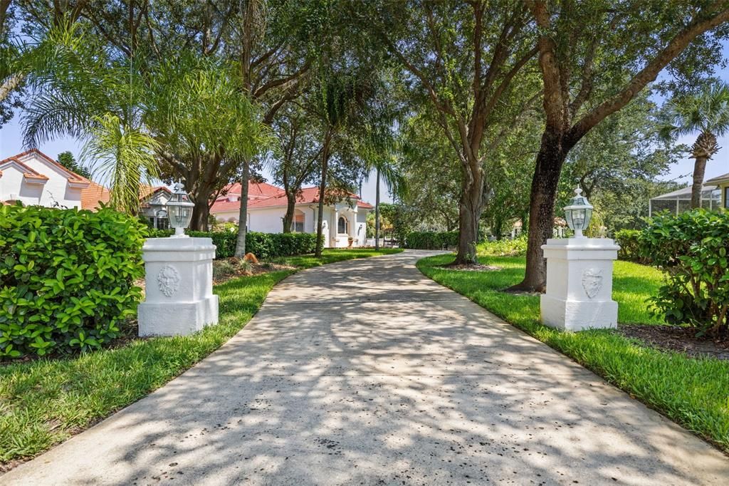 For Sale: $1,700,000 (3 beds, 3 baths, 3296 Square Feet)