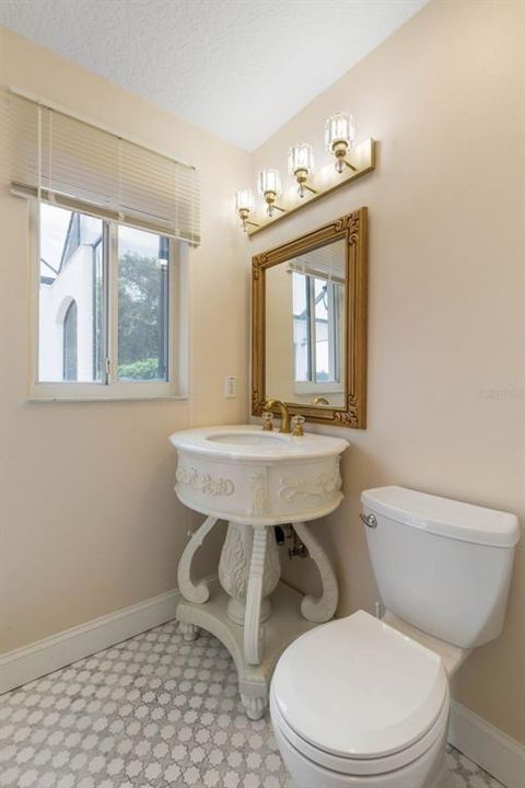 For Sale: $1,700,000 (3 beds, 3 baths, 3296 Square Feet)