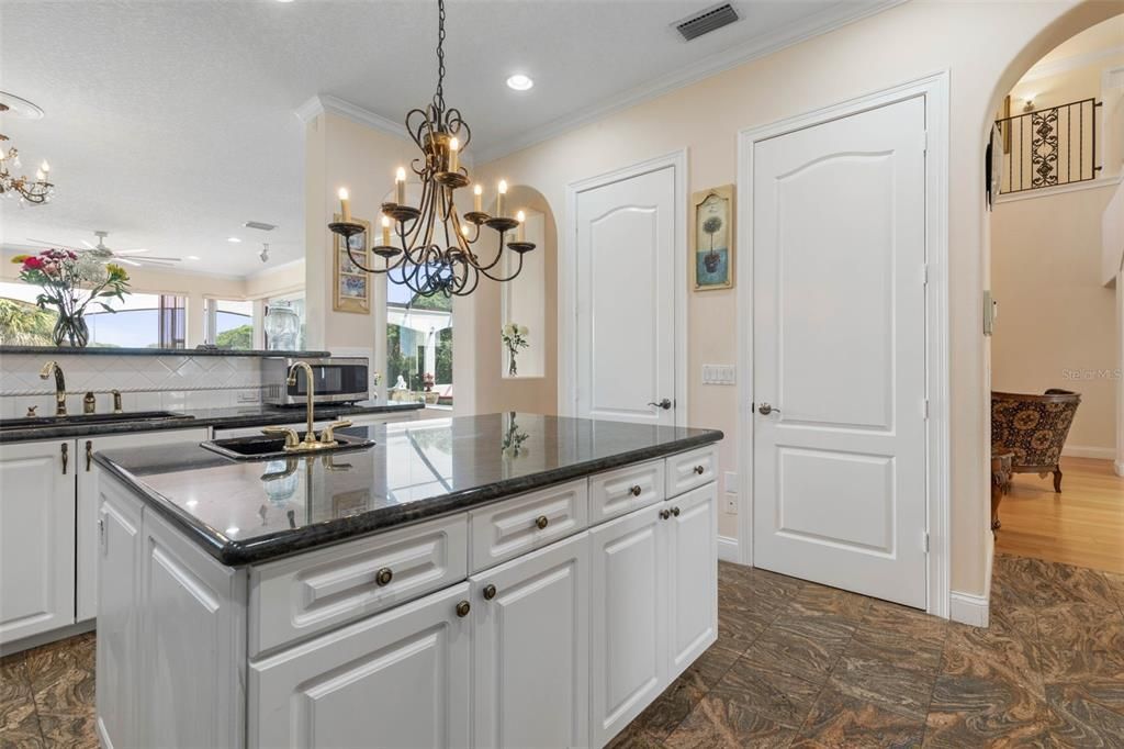 For Sale: $1,700,000 (3 beds, 3 baths, 3296 Square Feet)