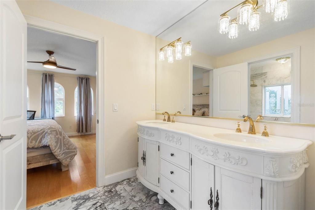 For Sale: $1,700,000 (3 beds, 3 baths, 3296 Square Feet)