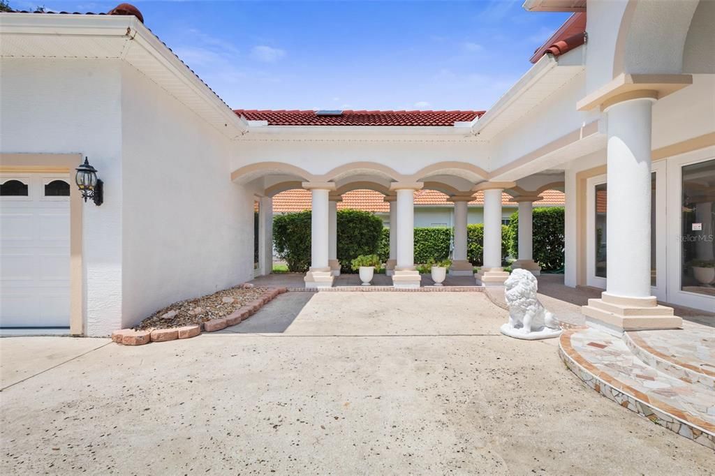 For Sale: $1,700,000 (3 beds, 3 baths, 3296 Square Feet)