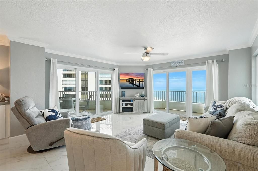 Active With Contract: $799,000 (3 beds, 2 baths, 1826 Square Feet)