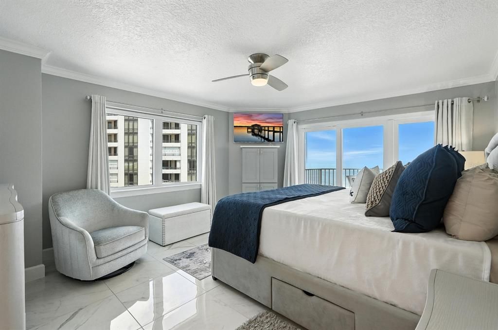 Active With Contract: $799,000 (3 beds, 2 baths, 1826 Square Feet)