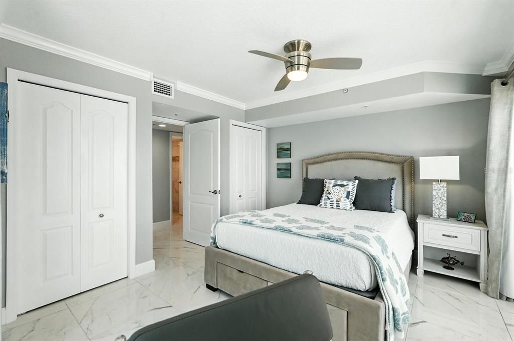 Active With Contract: $799,000 (3 beds, 2 baths, 1826 Square Feet)