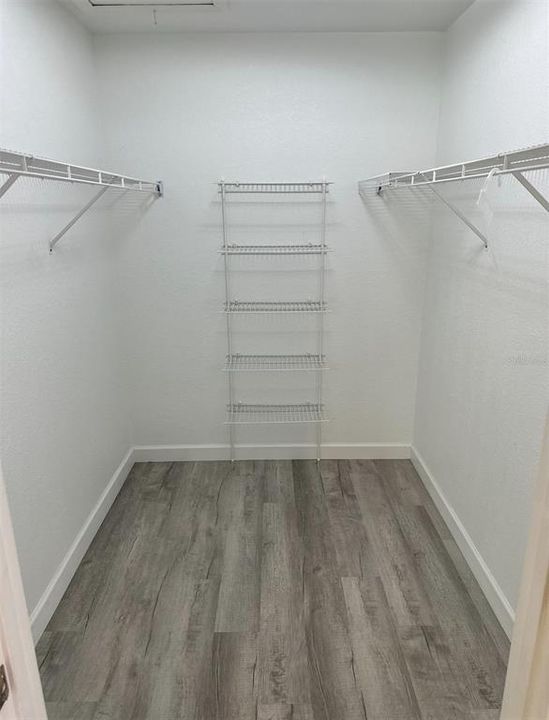 For Rent: $1,800 (2 beds, 2 baths, 1272 Square Feet)