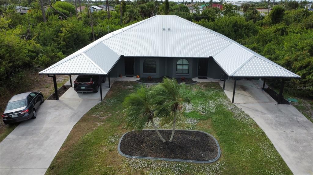 For Rent: $1,800 (2 beds, 2 baths, 1272 Square Feet)