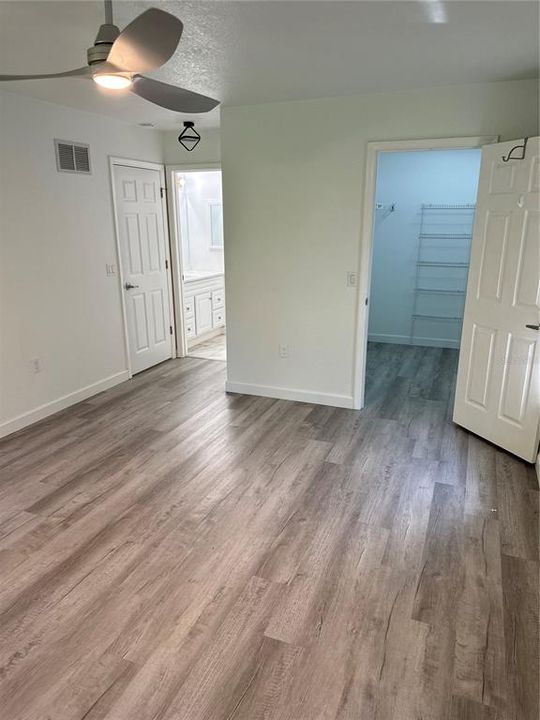 For Rent: $1,800 (2 beds, 2 baths, 1272 Square Feet)