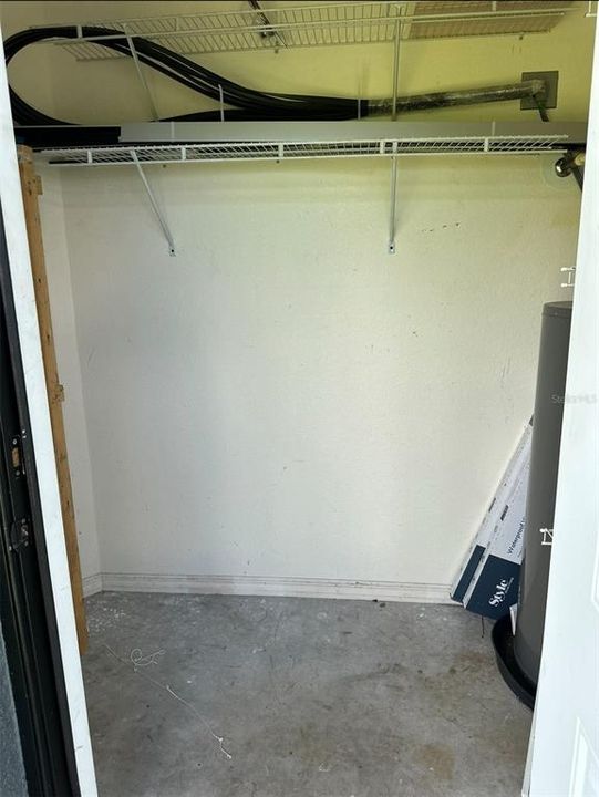 For Rent: $1,800 (2 beds, 2 baths, 1272 Square Feet)